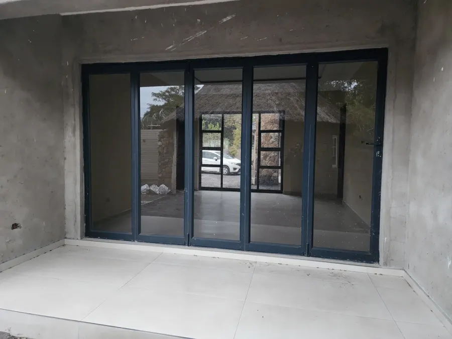 Folding Bifold Doors